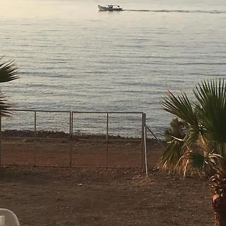 Tiny House Lyrides By The Cretan Sea Holiday home