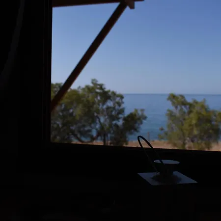 Tiny House Lyrides By The Cretan Sea * Agios Antonios (Crete)