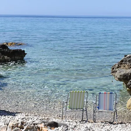 Tiny House Lyrides By The Cretan Sea Holiday home